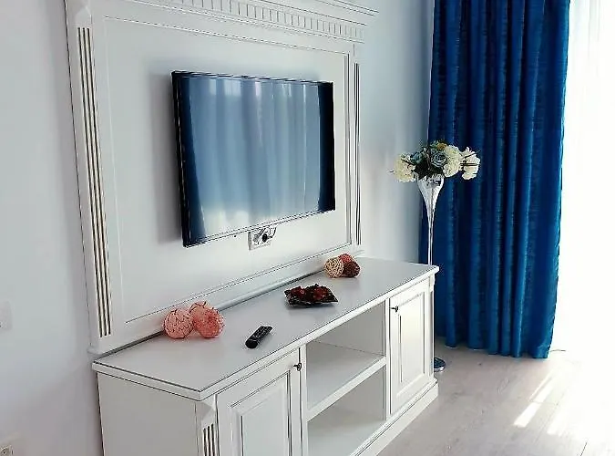 Eversea Mamaia Nord * ナボダリ